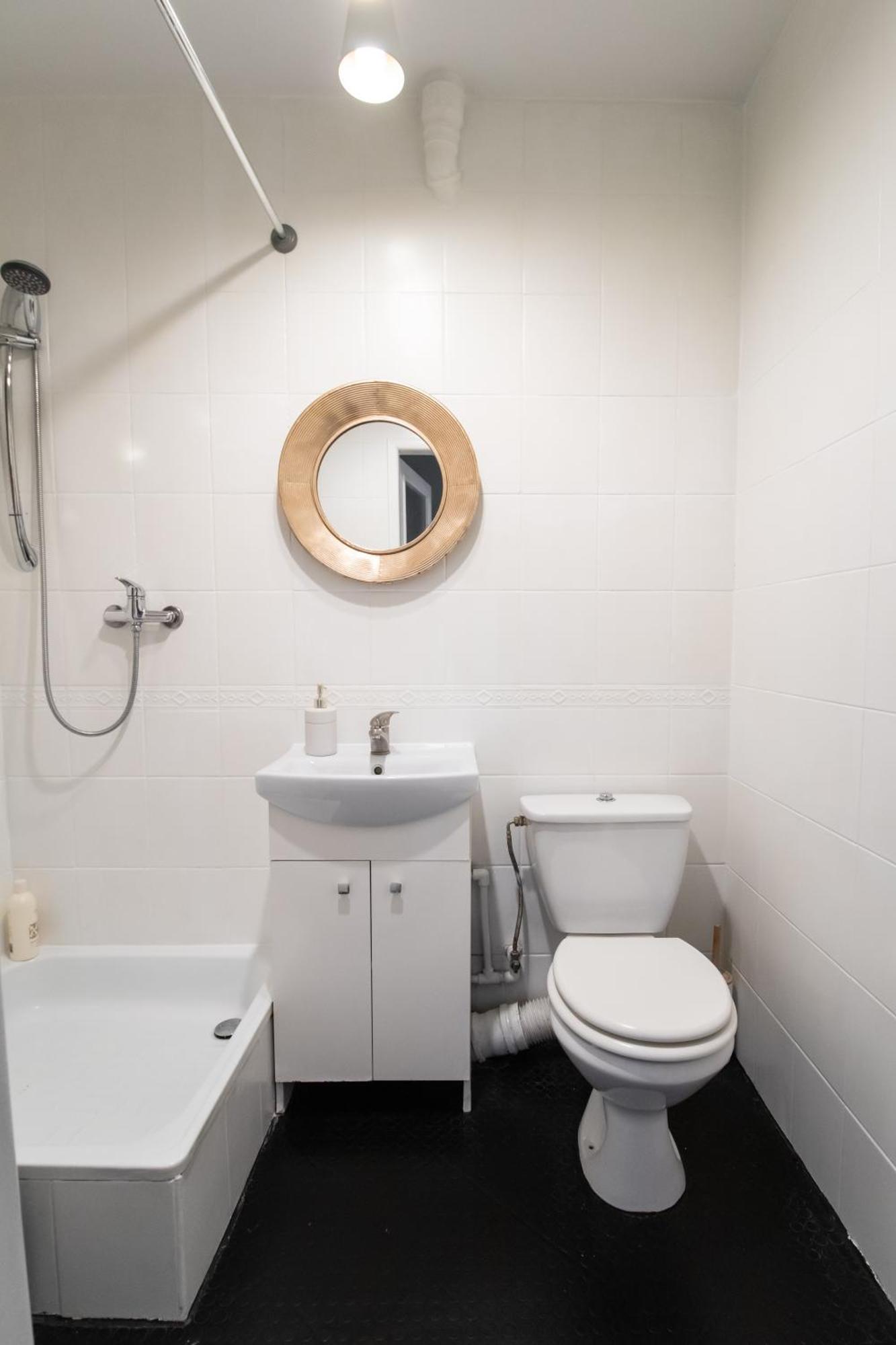 Piotrapartments - Daleka Cozy Train&Airport Apartment Varsóvia Exterior foto